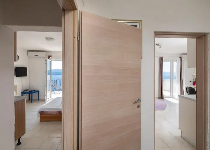 Seaview Duplex アパート Stanići