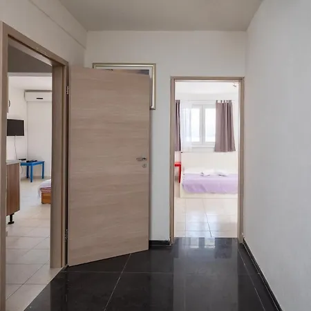 Seaview Duplex Apartment Stanici